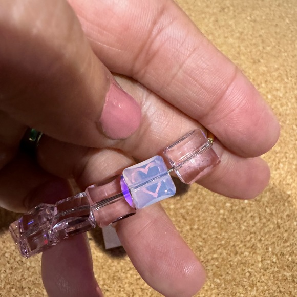 SWAROVSKI Letra Symbolic Crystal Bracelet Jewelry Collection- Heart Pink - Picture 6 of 7